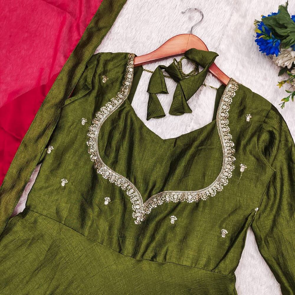 Ladies Beutiful Anarkali Dress