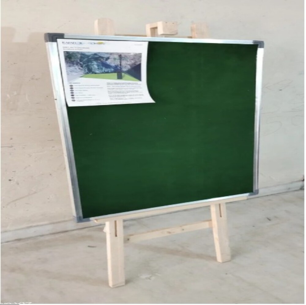 5ft Easel Stand - Advantage: High Quality