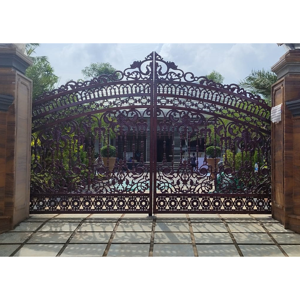 Victorian Style Cast Iron Gate