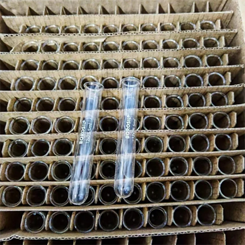 TEST TUBES With Rim Borosil
