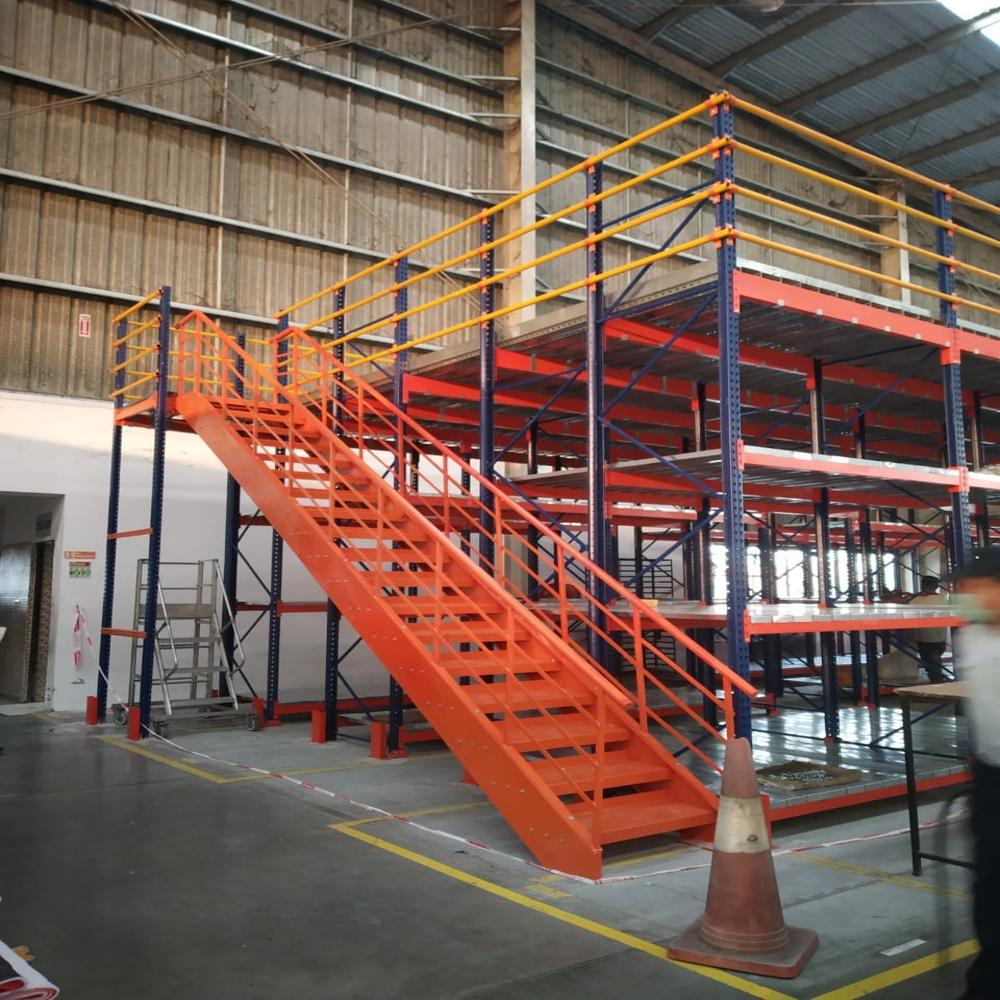 Mezzanine Floor - Color: Blue