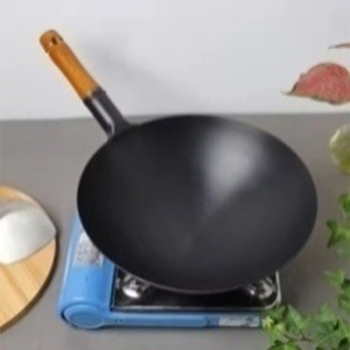 WOK PAN WOOD HANDLE HEAVY 36CM WD-36