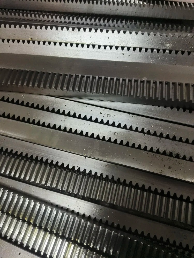 Rack Pinion Gear - Color: Silver