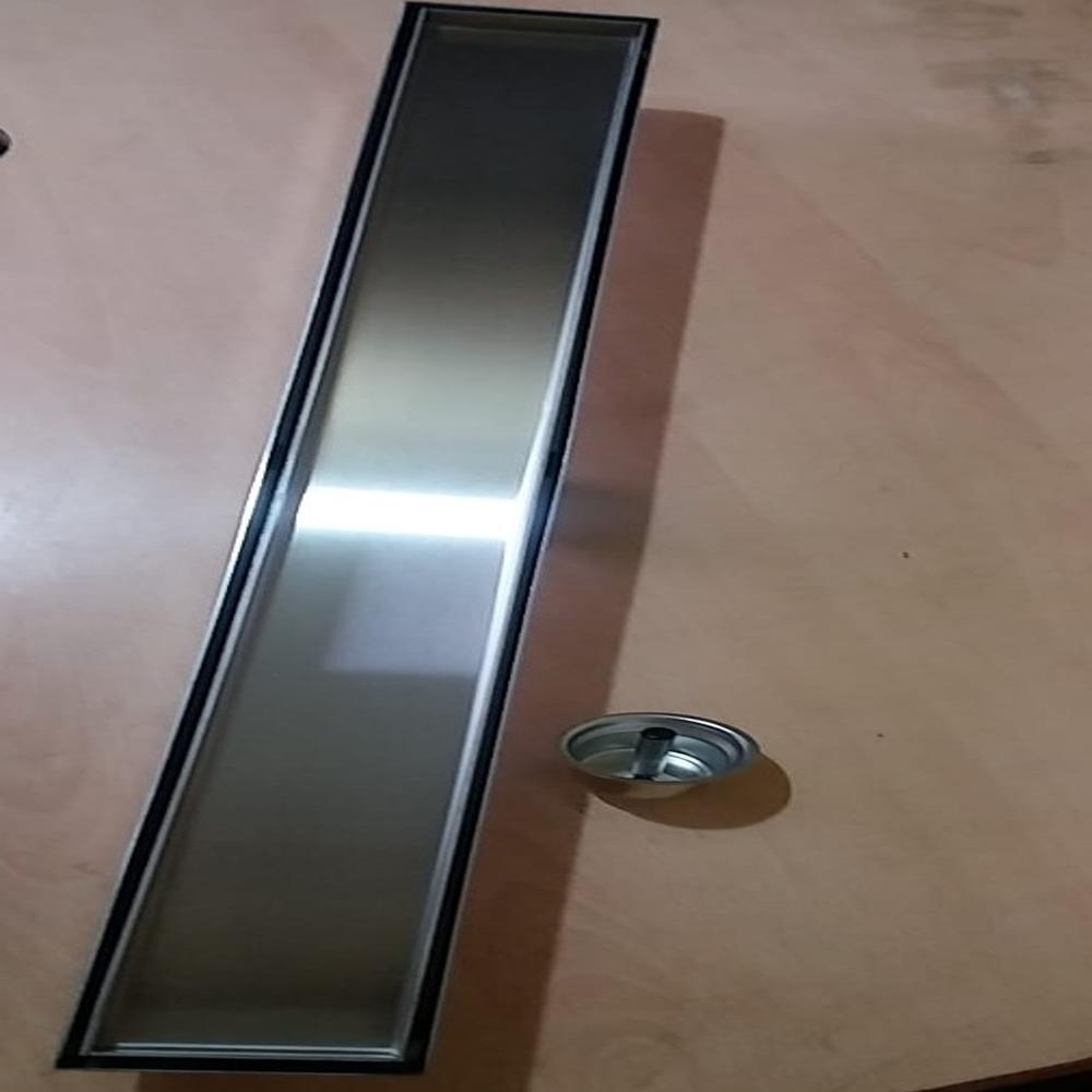 Insert Tile Drain - Color: Silver