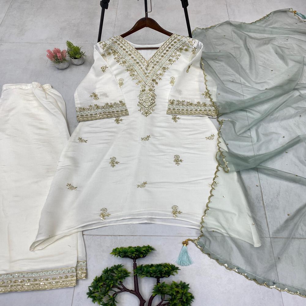 3 Piece Suit - Bust Size: 44 Inch (In)