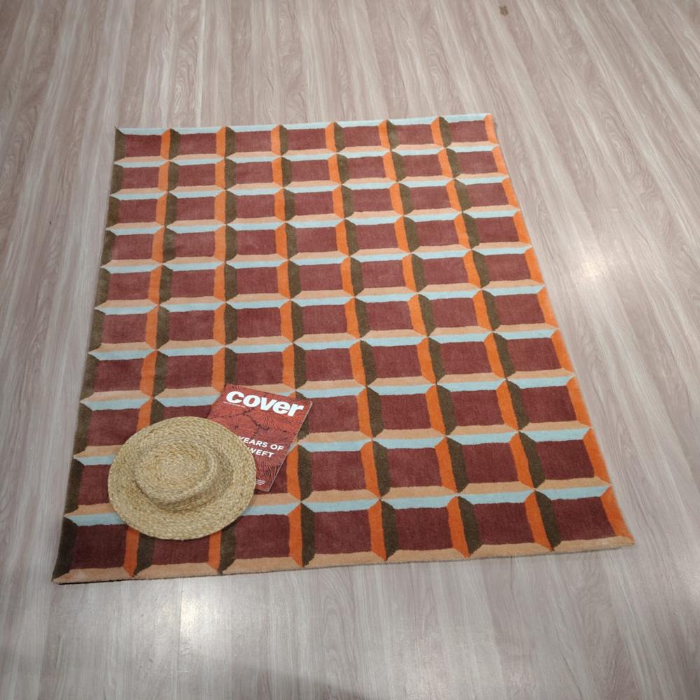 Hand Tufted Rug - Wool, 4 X 6 Feet , Colorful Patterns, Rectangular Shape, Easy To Clean, Suitable For Home & Office Furnishing