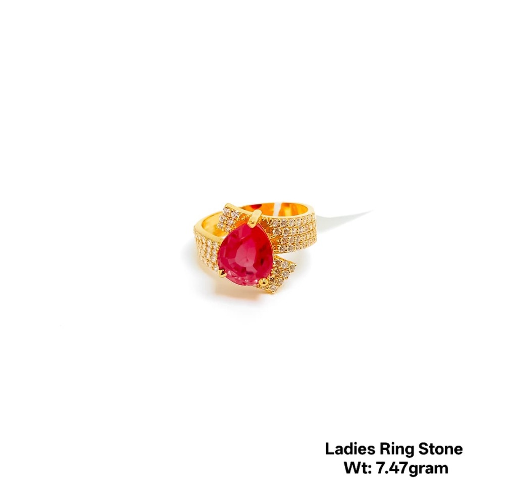 22KT New Design Gold Ladies Ring Stone