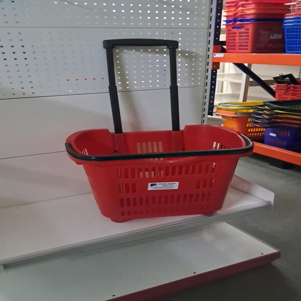 Plastic Mesh Shopping Basket - Color: Red And Black