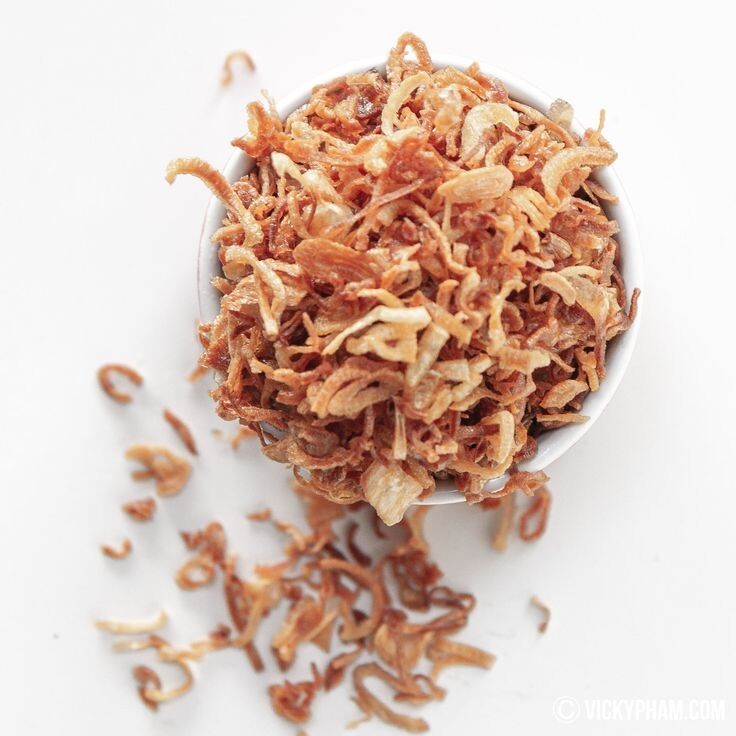 Dehydrated Fried Pink Onions