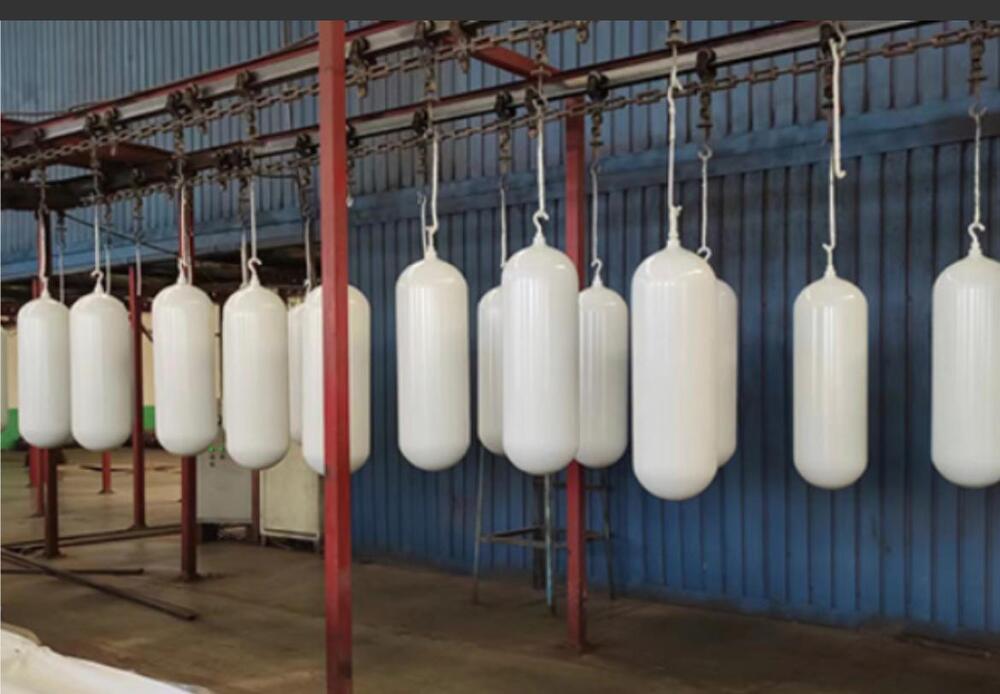 Paint Cng Cylinder - Color: As Per Requirement