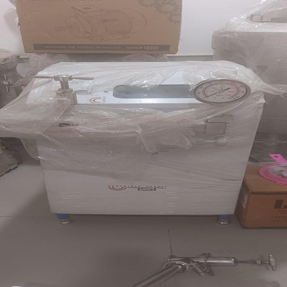 Homogenizer Machine