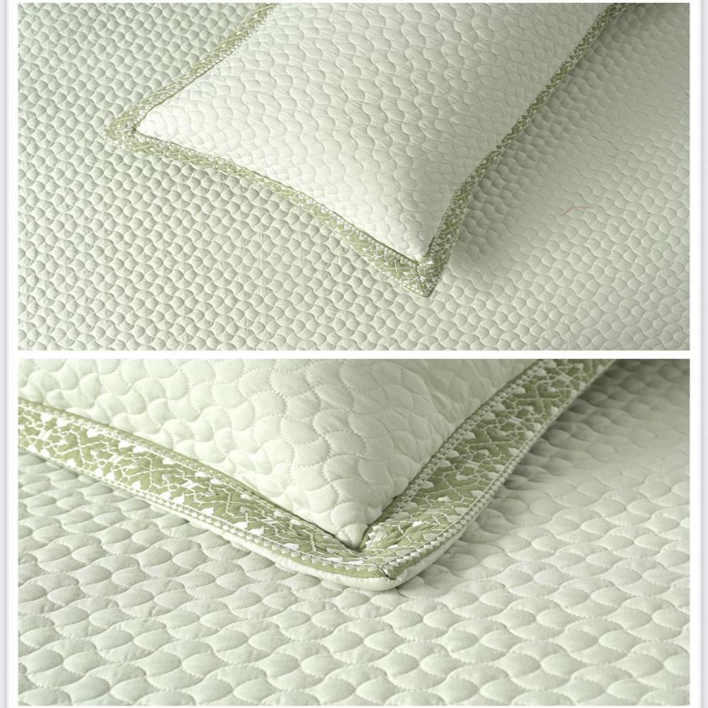 Eden Bedcover - Design Type: Modern