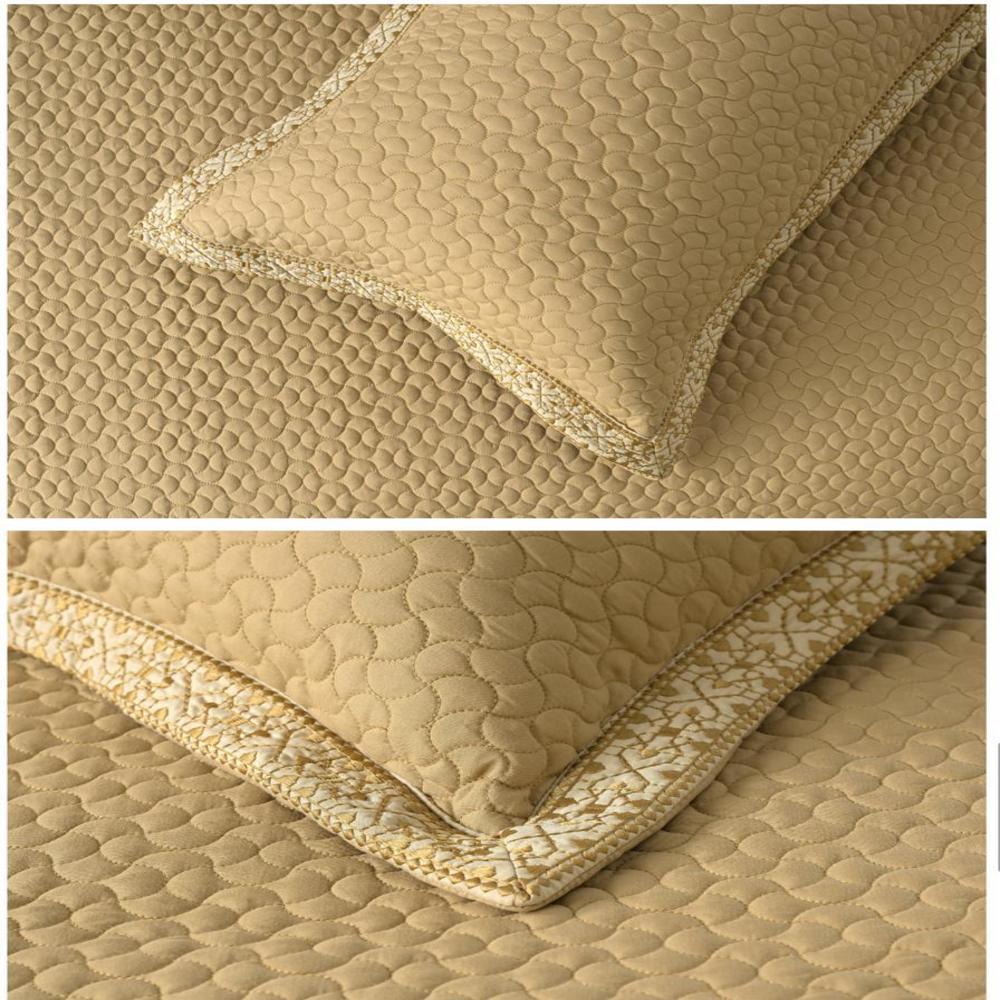 Eden Bedcover - Design Type: Modern