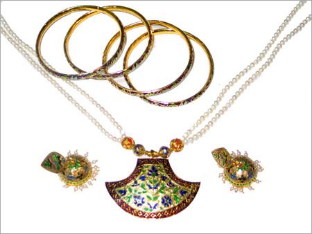 सिल्वर ज्वेलरी