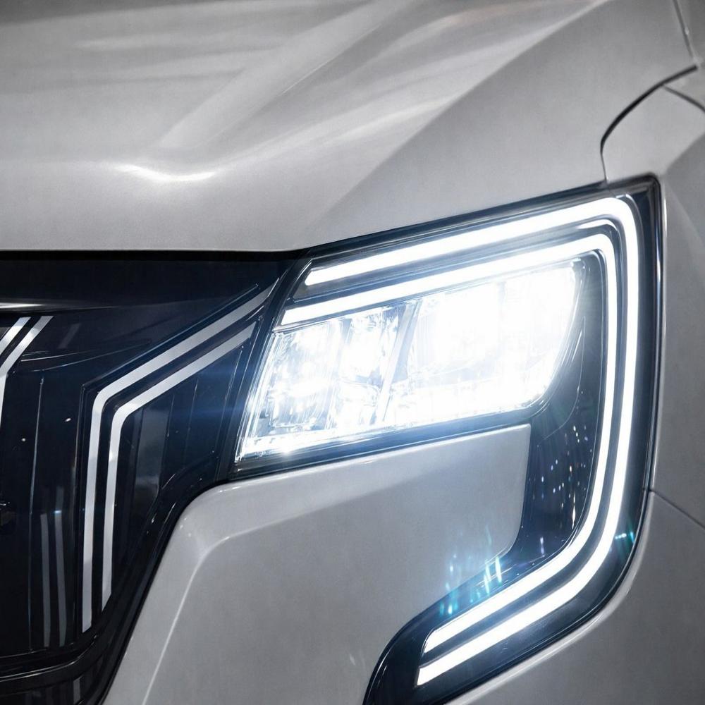 K D Head Light Assembly For Mahindra  XUV700 (DRL+HID)