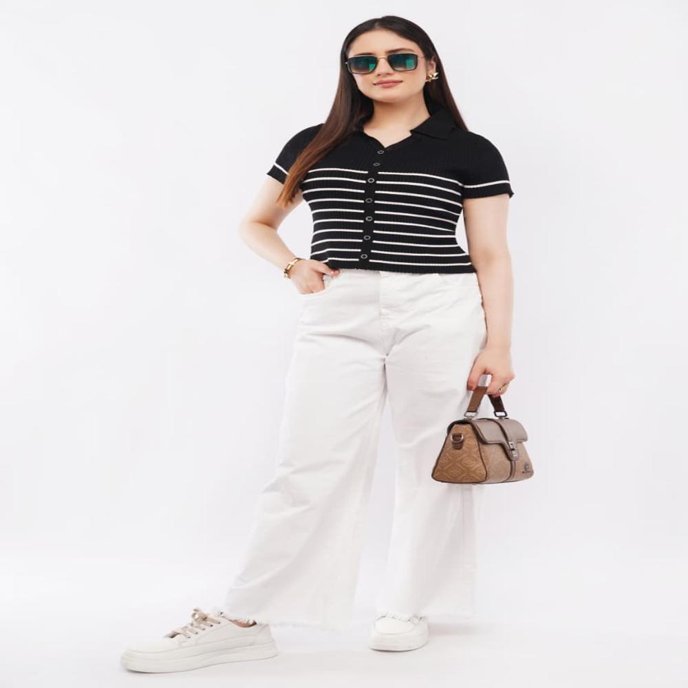 Black And White Combinatiob Knit Women Crop Top