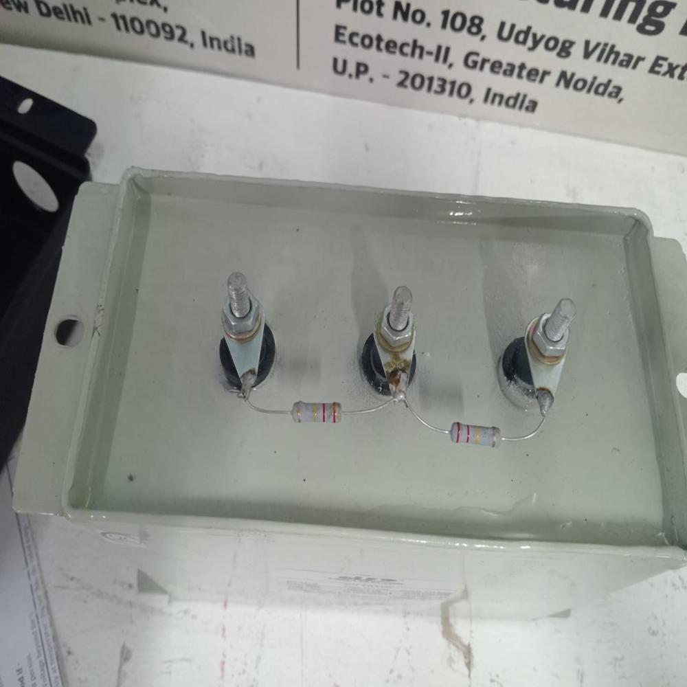 5 Kvar 440 Volt 3 Phase MPP  Heavy Duty Oil Filled Square Type Capacitor