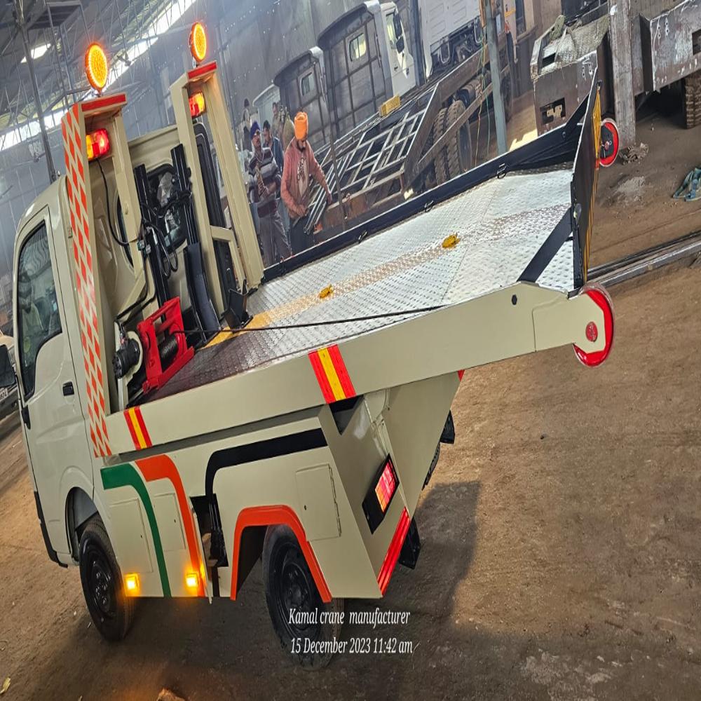 Towing Van services in kolkata 