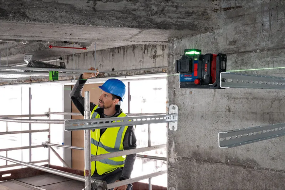 Line Laser PRO GLL 18V-120-33 CG - BOSCH