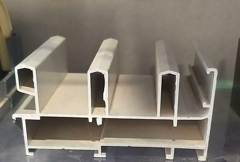 Aluminium Donal 3 Track - Features: Smooth Sliding Operation