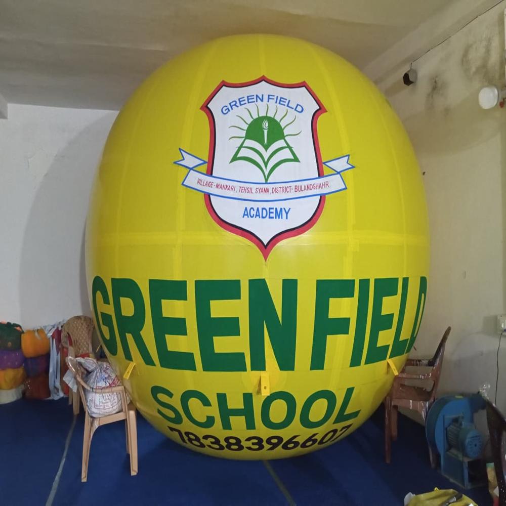 School advertising sky balloon
