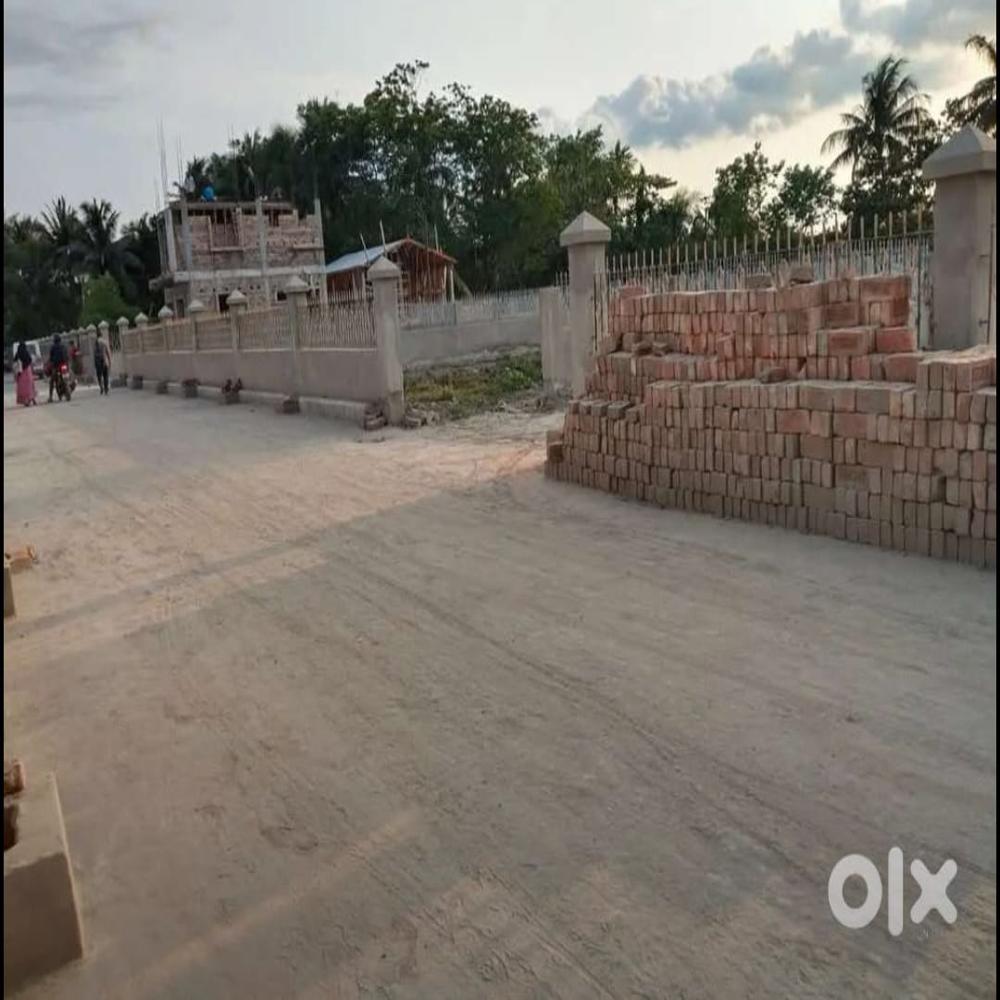 land and flat Real Estate Consultancy Service