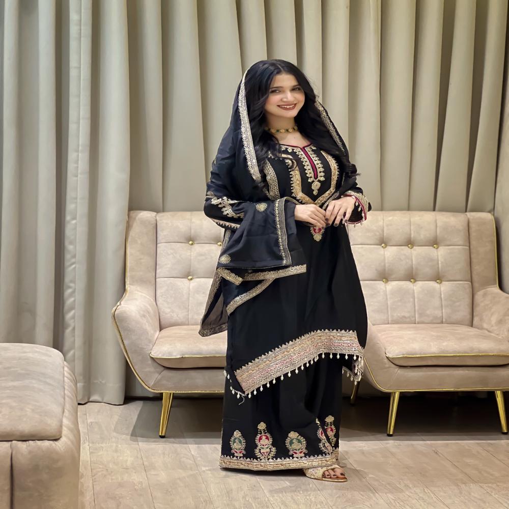 Beautiful Traditional kurti For Women