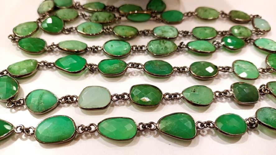 Natural Chrysoprase Connector Uneven Free Shape Briolette Faceted Bezel Connector Chain 12 to 14 mm Gemstone bezel Chain Sold Per Foot