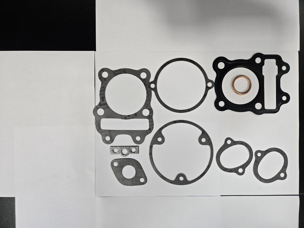 CT 100 Half Engine Gasket Kit