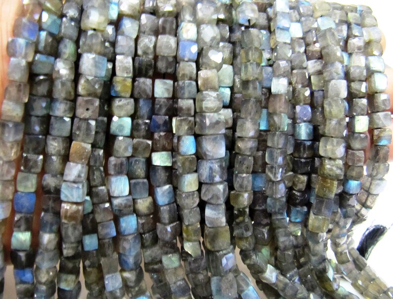 Labradorite 3D Box beads,Blue Flashy labradorite Faceted Cube Beads 5to7mm size Superfine Cut and Polished Beads String 8inch