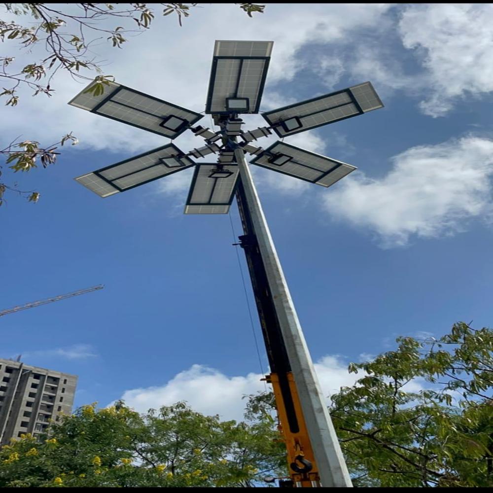 100Wp Solar High Mast LED Light