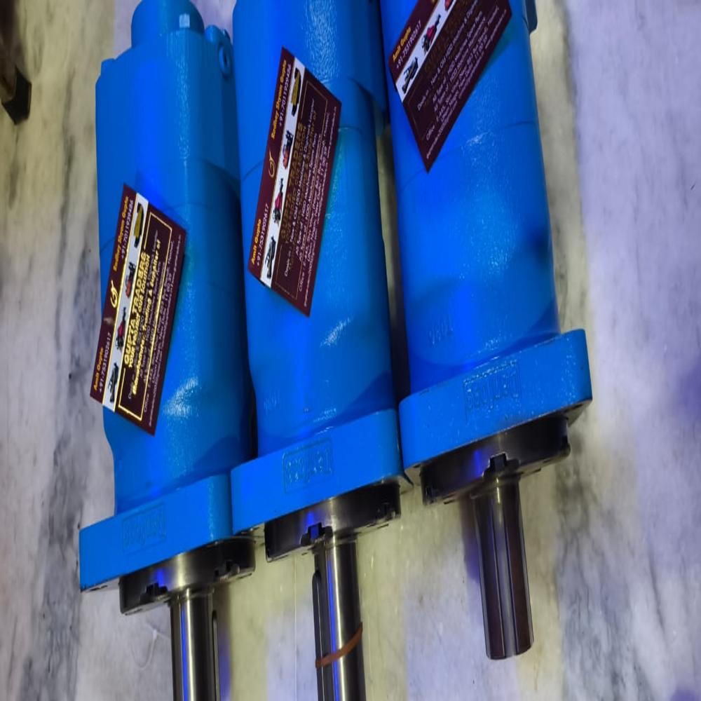 Hdd Machine Rd Lifter Motor - Color: Silver