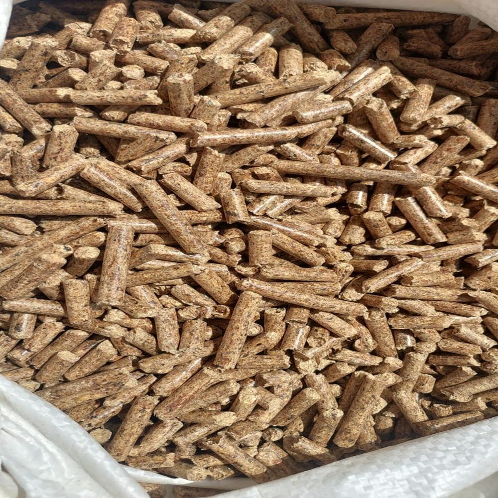 6 MM Pinewood Biomass Pellets