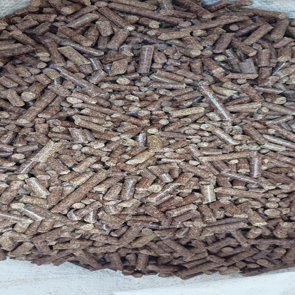 6 MM Biomass Pinewood Pellet
