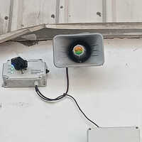 Vehicle Alert System With Speaker - Light Color: Red