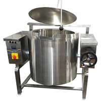 Tiltng Boiling Pan - Application: Commercial Kitchens
