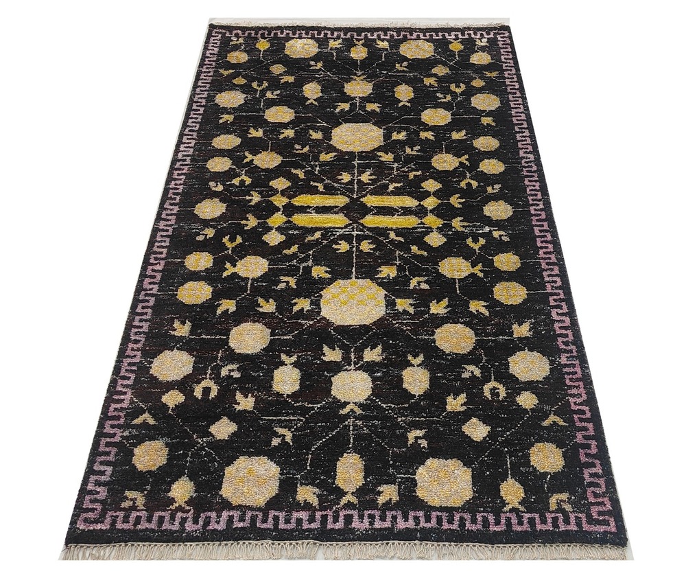 Fancy Hand Knotted Recycled Sari Silk Carpet