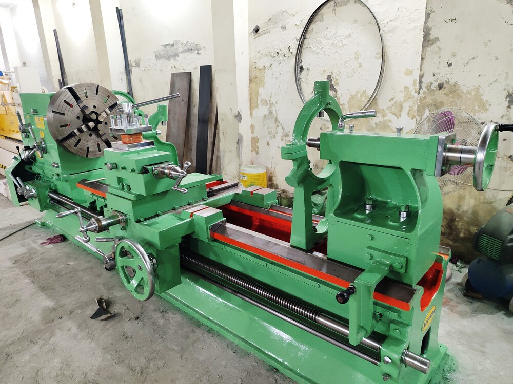 12 Feet Heavy Duty Lathe Machine