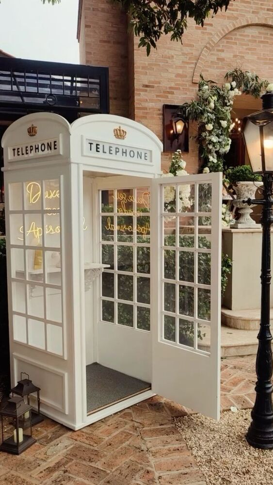 Telephone Booth By Chand Art Craft