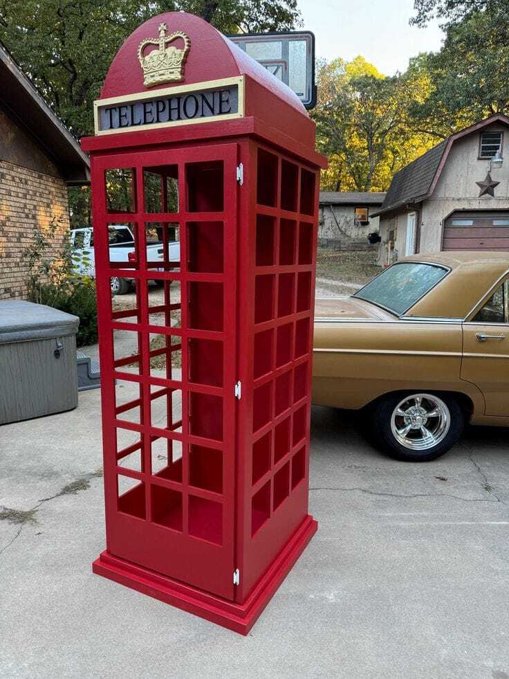 Telephone Booth By Chand Art Craft