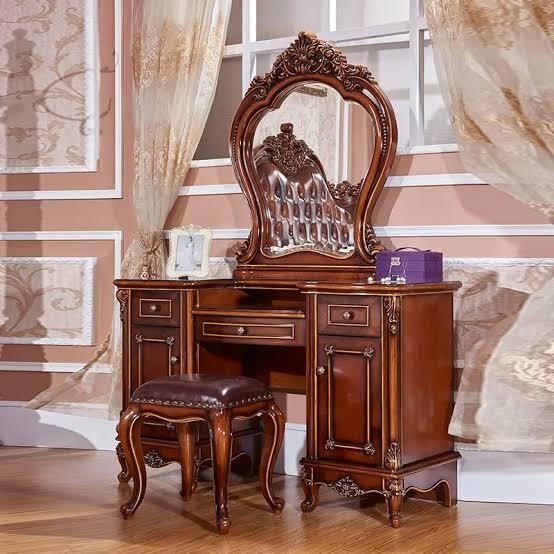 Wooden Dressing Table