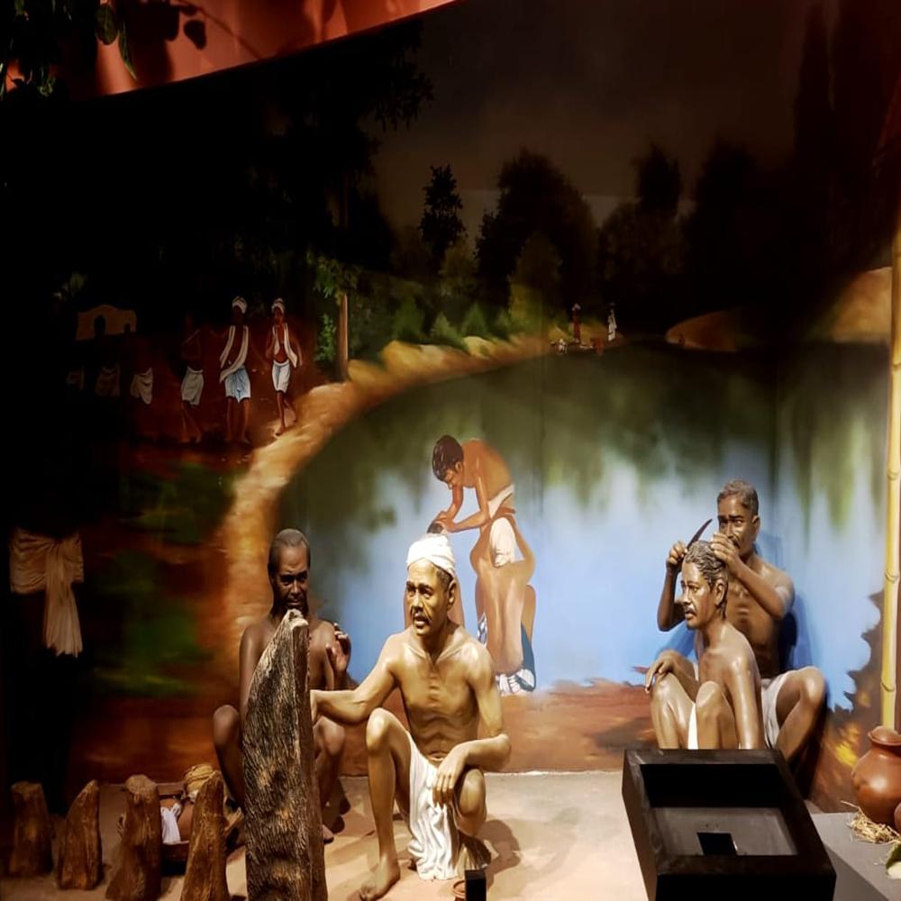 Frp Diorama - Color: Multicolour