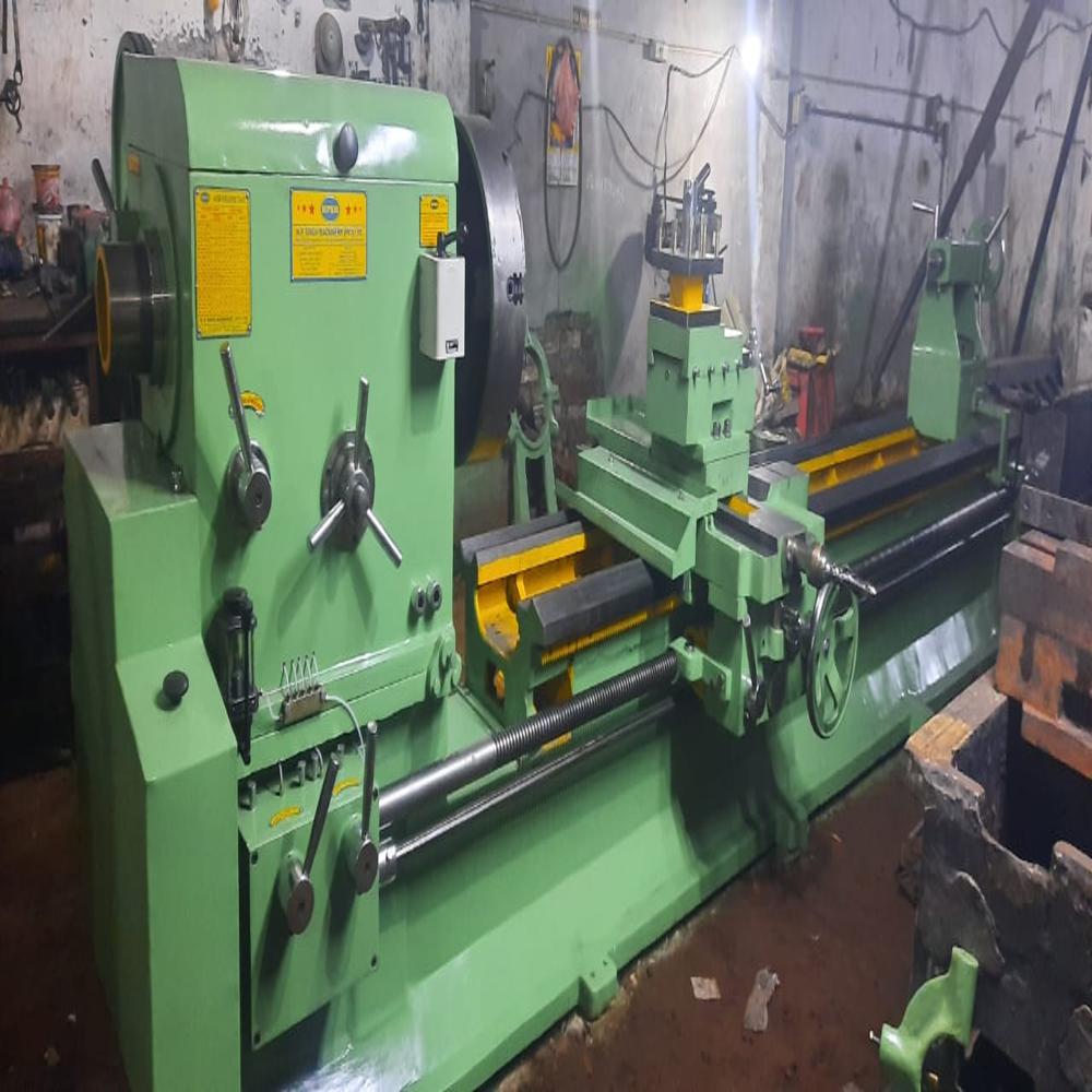 Heavy Duty Lathe Machine
