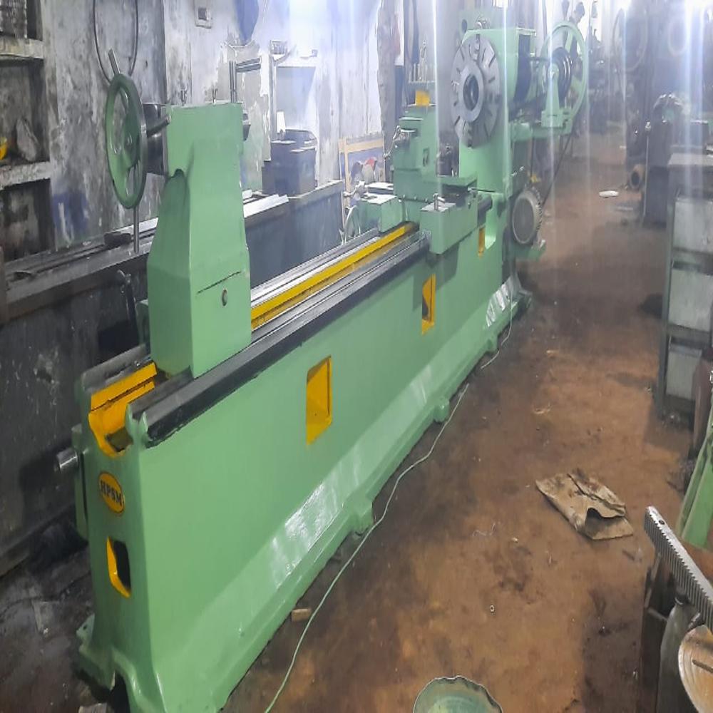 Heavy Duty Lathe Machine - Accuracy: 0.1 Mm