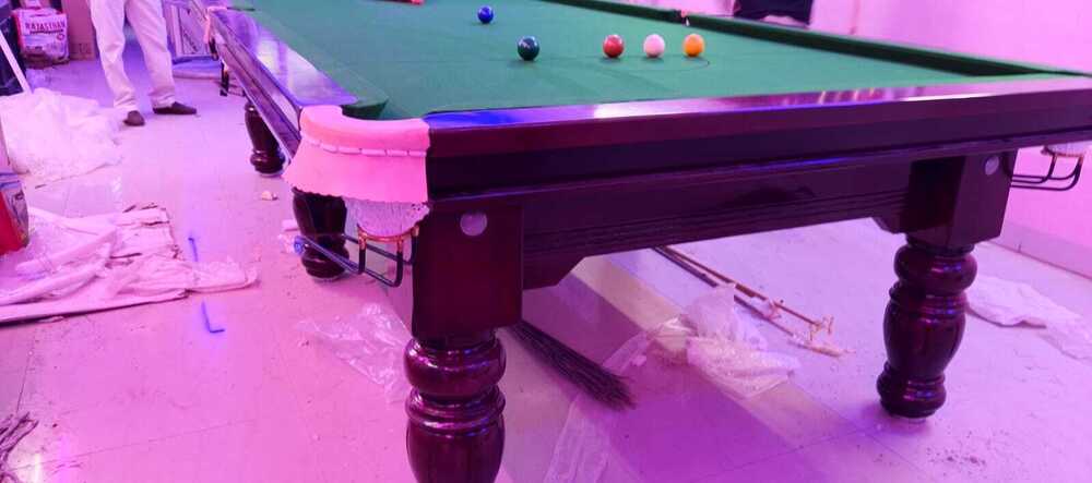 Classic Snooker Table