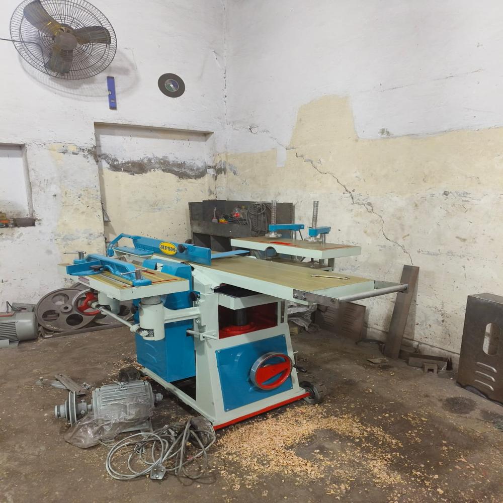 Randa Machine - Accuracy: 1 Mm