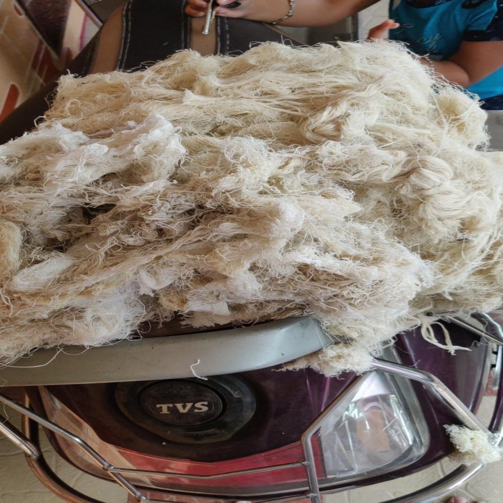 WhiteCleaning Yarn