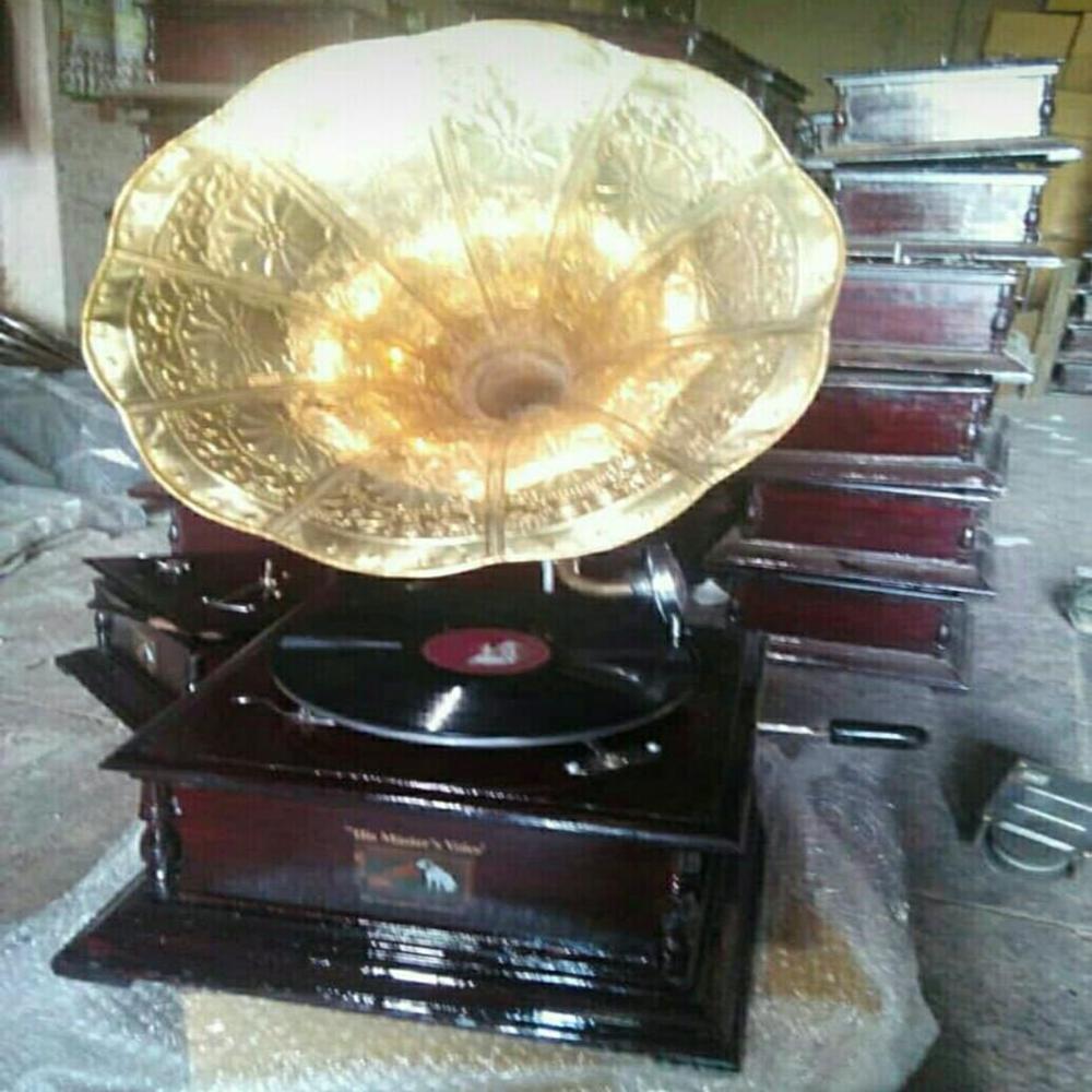 Antique Brass Wooden Gramophone - Body Material: Wood