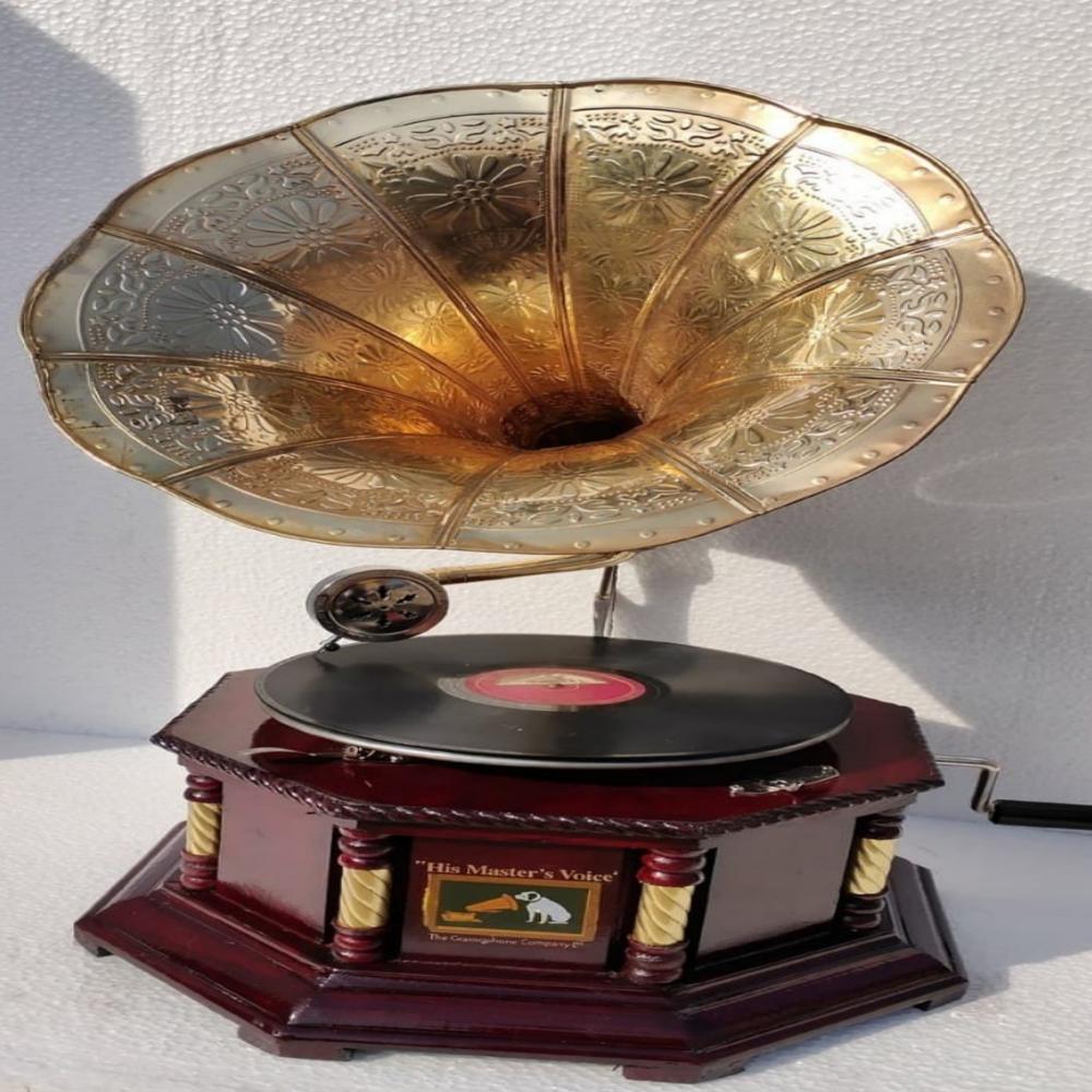 Antique Brass wooden Gramophone