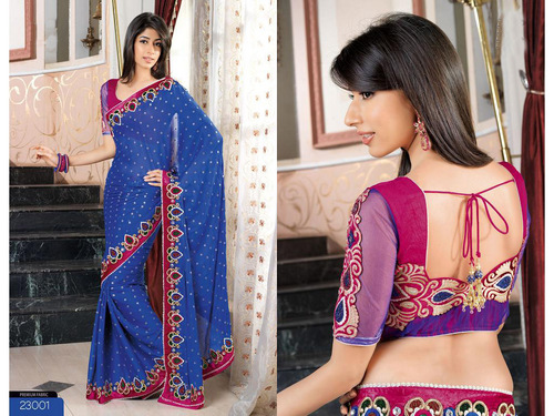 नीला फॉक्स शिफॉन साड़ी जिसमें ब्लाउज़ शामिल है